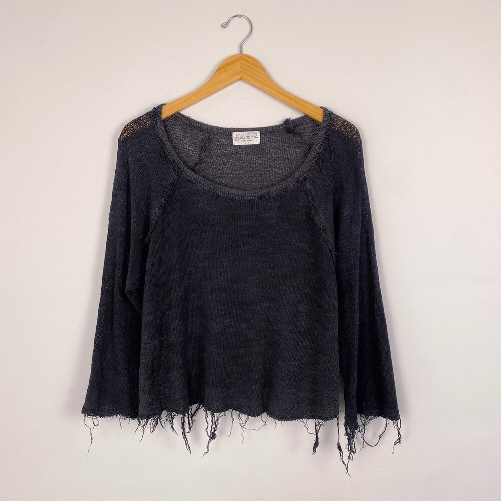 Feel The Piece Terre Jacobs Distressed Knit Sweater Gray XS/S